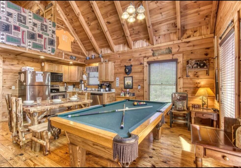 Lazy Bear Cabin セバービル エクステリア 写真