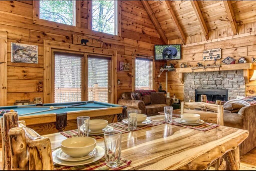 Lazy Bear Cabin セバービル エクステリア 写真